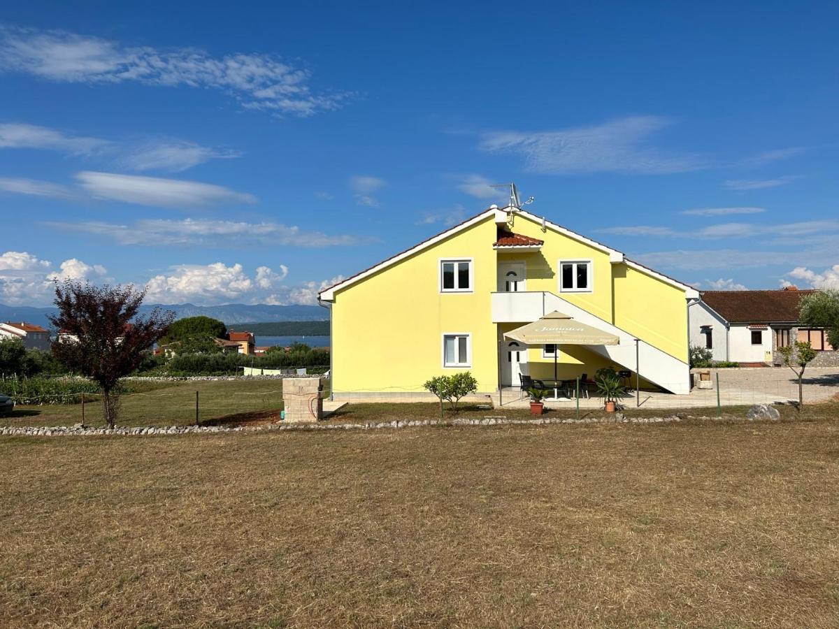 Sweet Lapat By El-Pi Tours Apartment Porat  Exterior photo